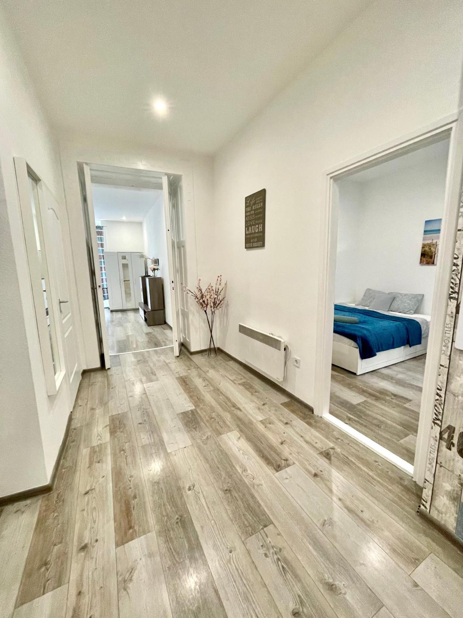 Relax Home With 2 Bedroom, 2 Bathroom For 6 People In The City Centre Free Coffee Budapesta Exterior foto