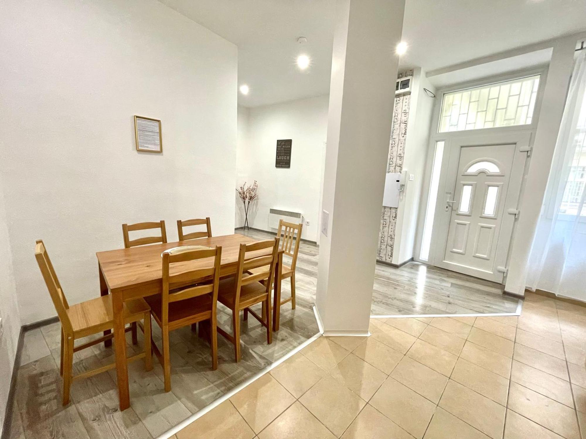 Relax Home With 2 Bedroom, 2 Bathroom For 6 People In The City Centre Free Coffee Budapesta Exterior foto