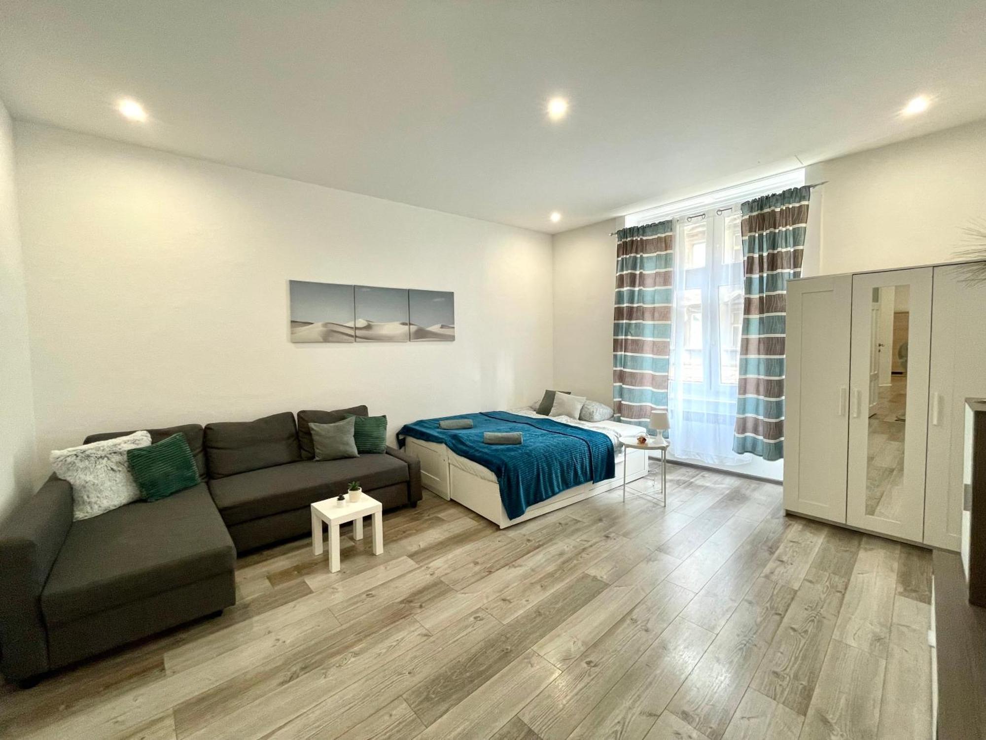 Relax Home With 2 Bedroom, 2 Bathroom For 6 People In The City Centre Free Coffee Budapesta Exterior foto