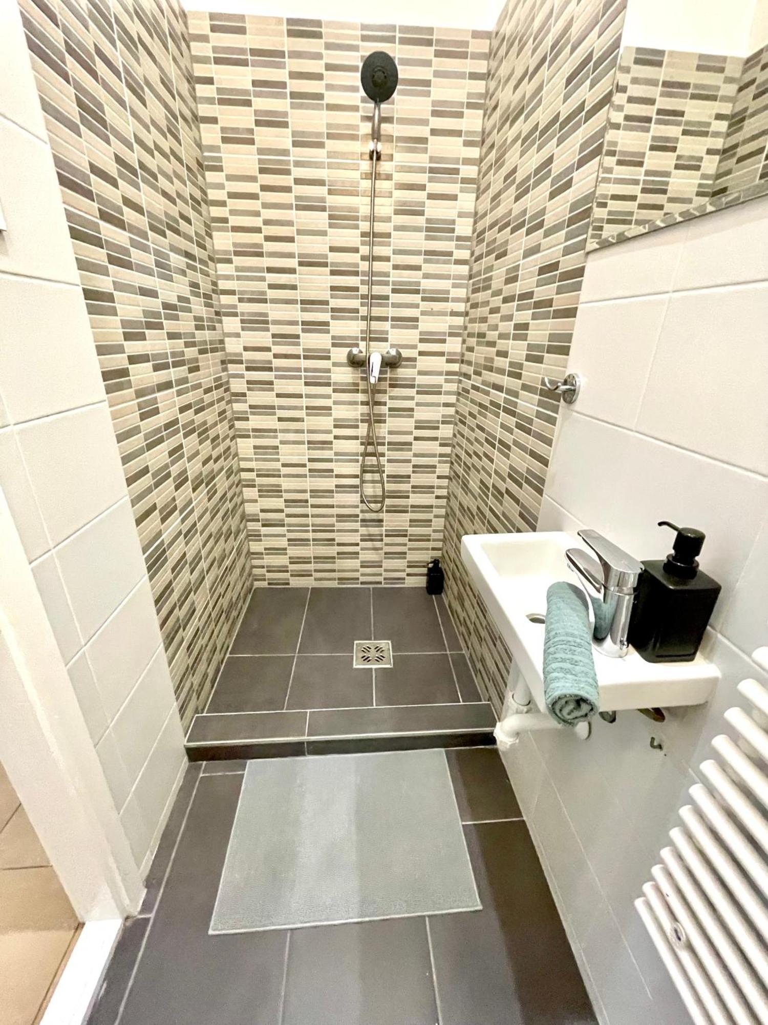 Relax Home With 2 Bedroom, 2 Bathroom For 6 People In The City Centre Free Coffee Budapesta Exterior foto